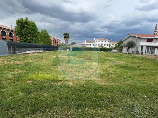 Terreno in vendita a Treviso, Veneto