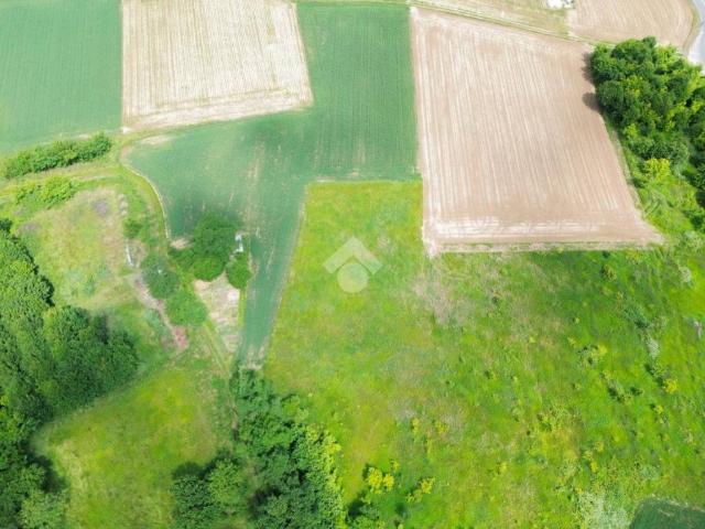 Terreno in vendita a Trezzano Rosa, Lombardia