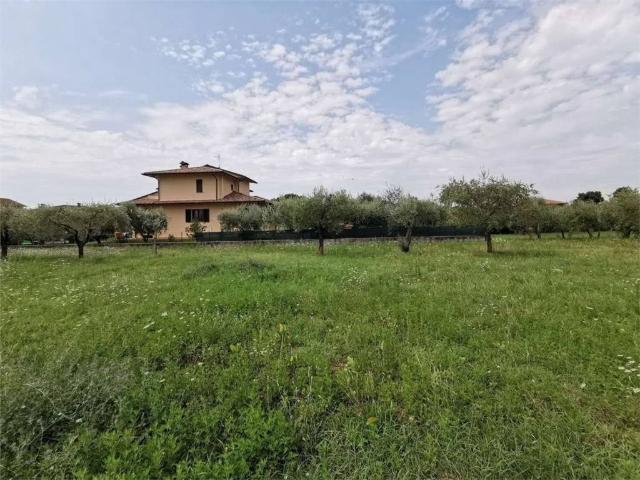 Terreno in vendita a Tuoro Sul Trasimeno, Umbria