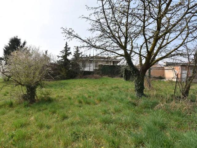 Terreno in vendita a Turbigo, Lombardia