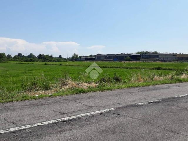 Terreno in vendita a Turbigo, Lombardia