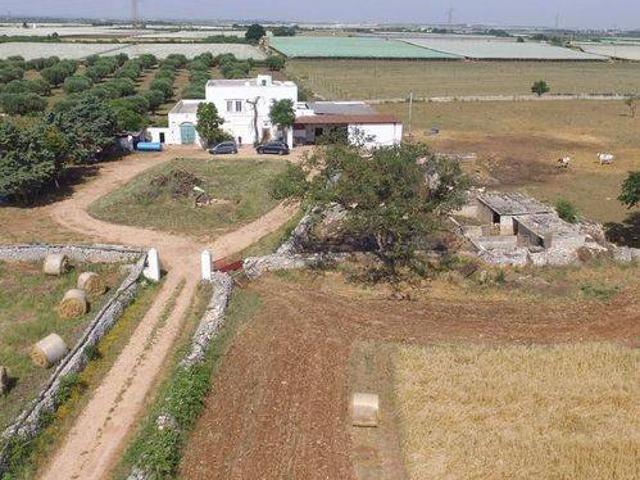 Terreno in vendita a Puglia, Bari