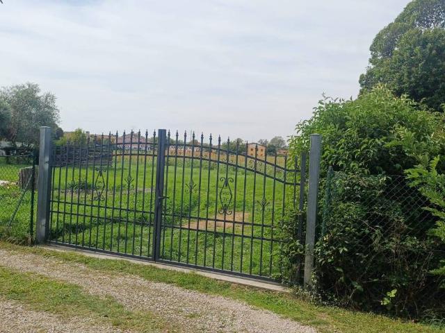 Terreno in vendita a Turriaco, Turriaco / Turiàc / Turjak