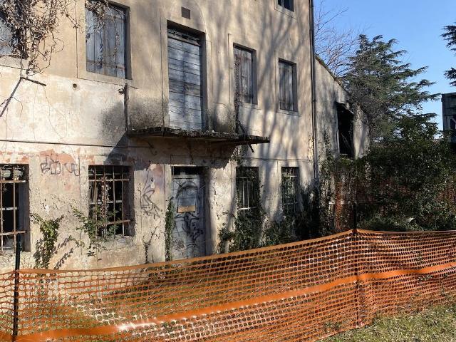 Terreno in vendita a Paderno, Reana Del Roiale
