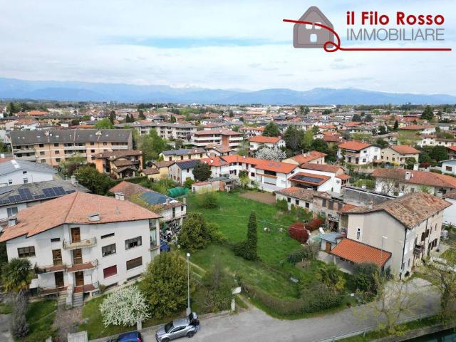 Terreno in vendita a Rizzi, Reana Del Roiale