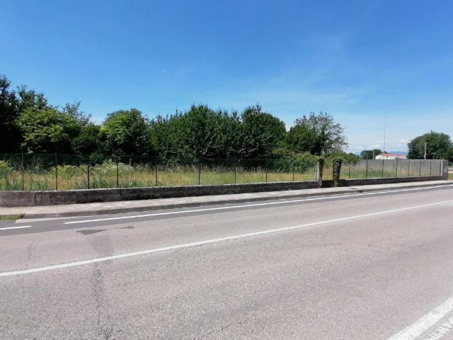 Terreno in vendita a Rizzi, Reana Del Roiale