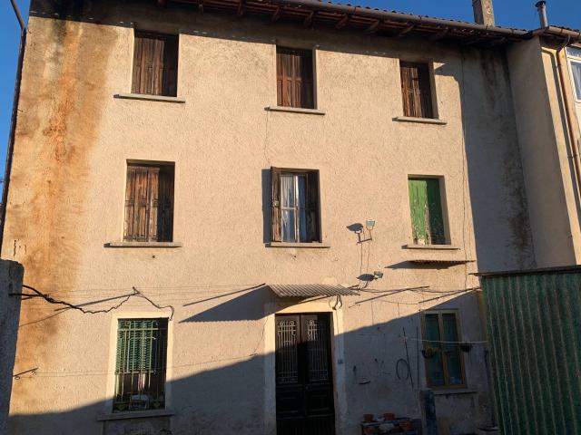 Terreno in vendita a Reana Del Roiale, Friuli-Venezia Giulia