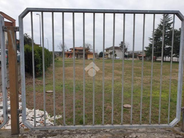 Terreno in vendita a Urgnano, Lombardia