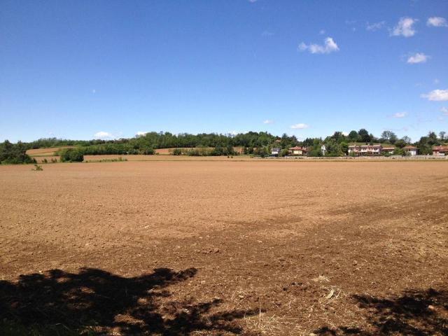 Terreno in vendita a Usmate Velate, Mongorio - Tre Case