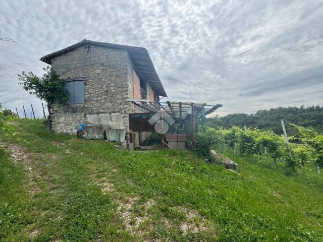 Terreno in vendita a Pieve del Grappa, Valdobbiadene