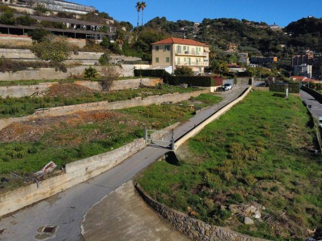 Terreno in vendita a Vallecrosia, Liguria
