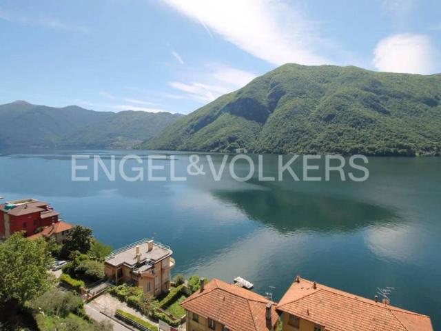 Terreno in vendita a Valsolda, Lombardia