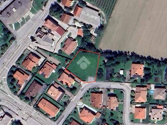 Terreno in vendita a Valvasone, Friuli-Venezia Giulia