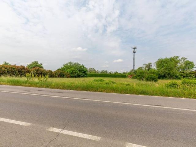 Terreno in vendita a Vaprio D'adda, Lombardia