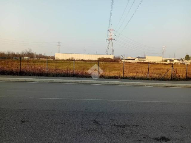 Terreno in vendita a Valera, Varedo