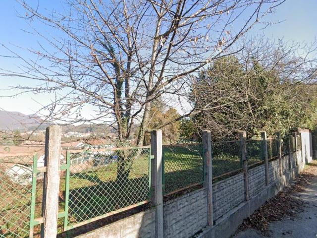 Terreno in vendita a Valle Olona, Varese