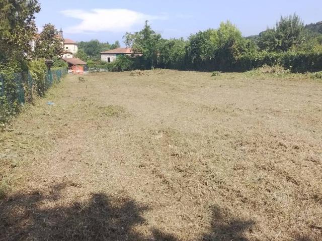 Terreno in vendita a Varese, Lombardia