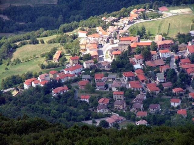 Terreno in vendita a Varsi, Parma