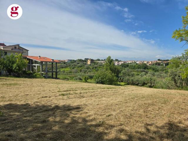 Terreno in vendita a Lebba, Vasto
