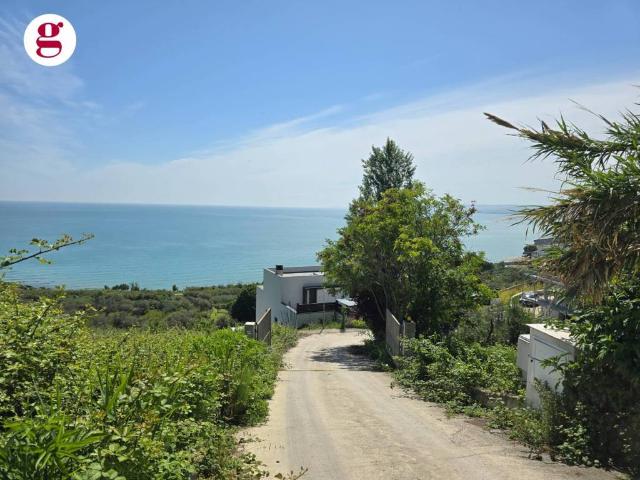 Terreno in vendita a Torricella, Vasto