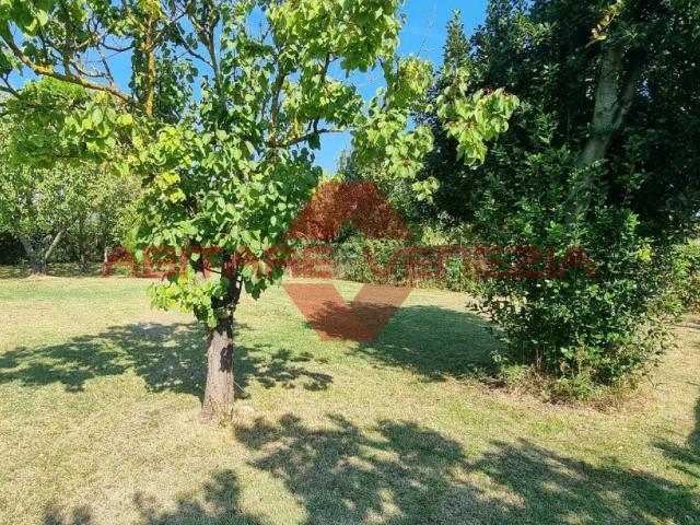 Terreno in vendita a Venezia