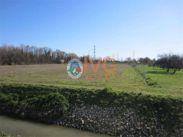 Terreno in vendita a Venezia