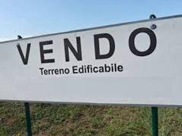 Terreno in vendita a Veniano, Lombardia