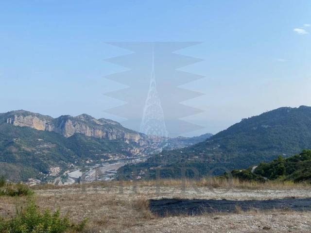 Terreno in vendita a Bevera, Ventimiglia