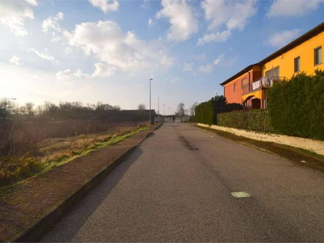 Terreno in vendita a Canadà, Piemonte