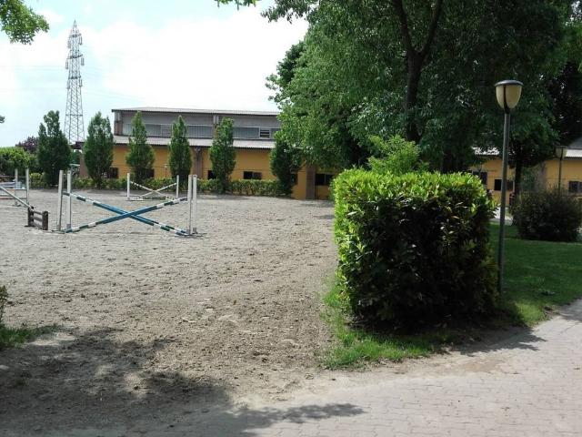 Terreno in vendita a Verderio Superiore, Lombardia