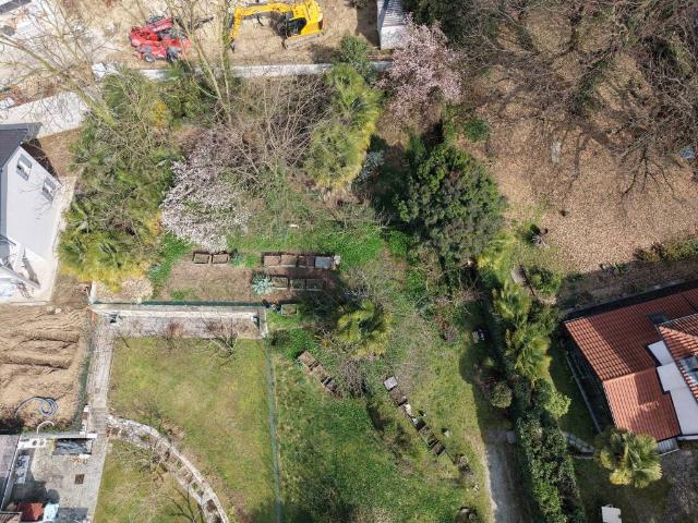 Terreno in vendita a Vergiate, Lombardia
