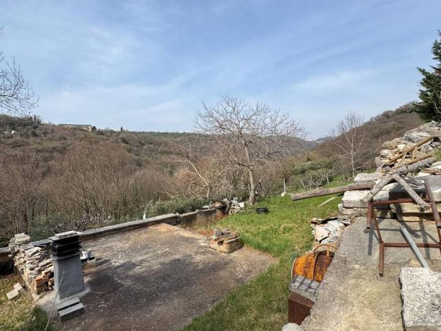 Terreno in vendita a Nord-Ovest, Brenzone