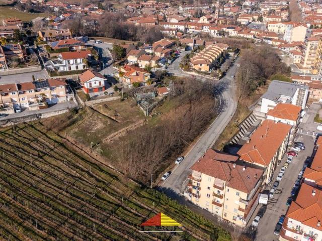 Terreno in vendita a Verzuolo, Piemonte
