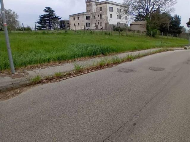 Terreno in vendita a Vetralla, Lazio