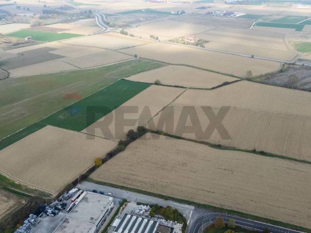Terreno in vendita a Fenilrosso, Viadana