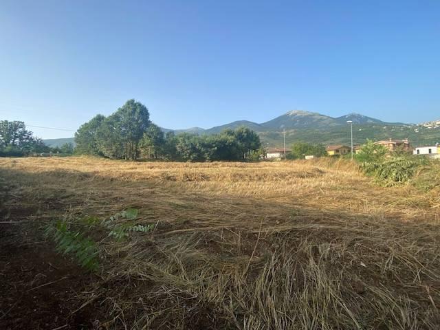 Terreno in vendita a Vico Nel Lazio, Lazio