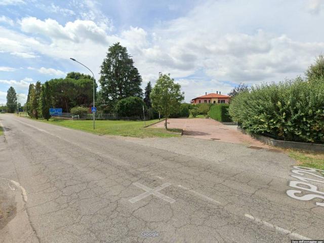 Terreno in vendita a Villa Cortese, Lombardia