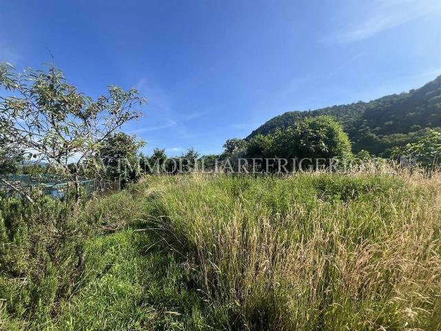 Terreno in vendita a Villa D'adda, Lombardia