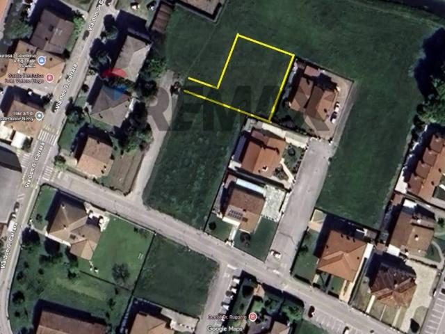 Terreno in vendita a Villa Del Conte, Veneto