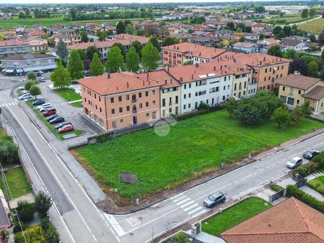 Terreno in vendita a Villa Del Conte, Veneto