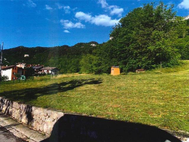 Terreno in vendita a Comunità della Vallagarina, Villa Lagarina