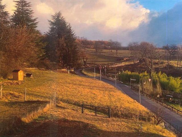 Terreno in vendita a Comunità della Vallagarina, Villa Lagarina
