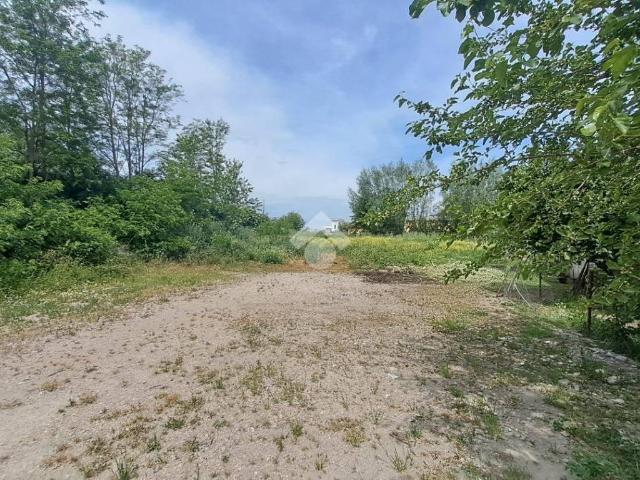 Terreno in vendita a Villa Literno, Campania