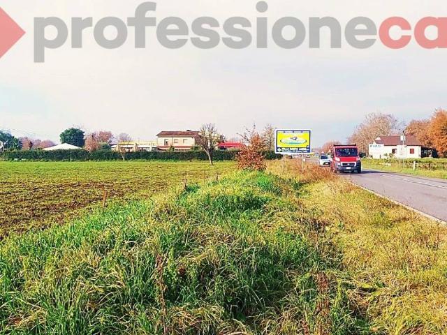 Terreno in vendita a Villa Santa Lucia, Lazio