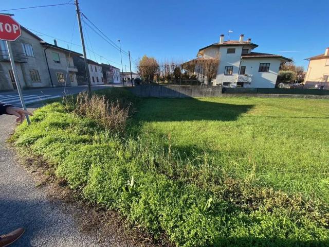 Terreno in vendita a Villadose, Rovigo