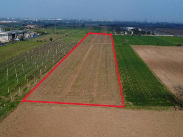 Terreno in vendita a Dosdega, Villafranca Di Verona