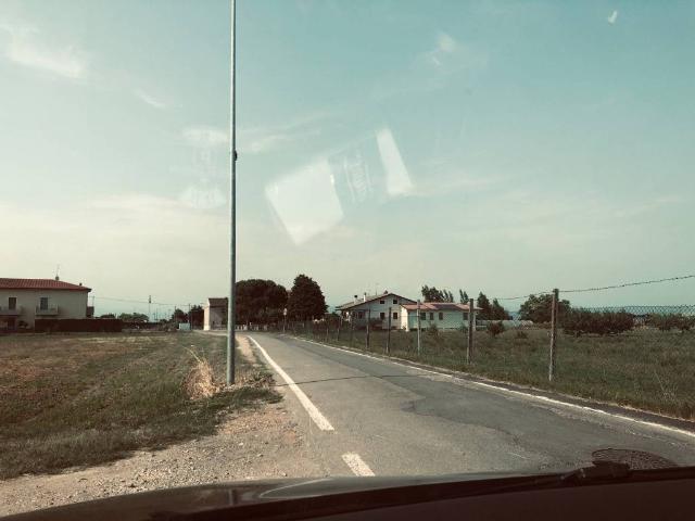 Terreno in vendita a Ognissanti, Villafranca Di Verona
