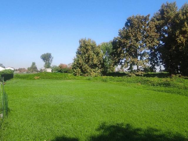 Terreno in vendita a Valera Fratta, Lombardia