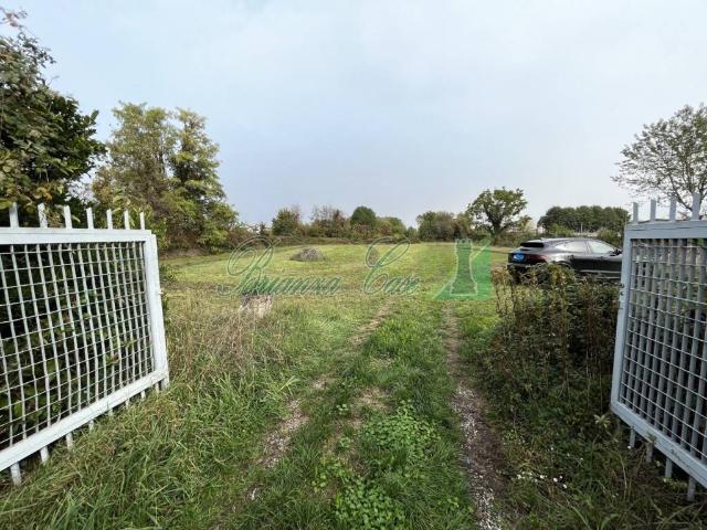 Terreno in vendita a San Fiorano, Villasanta