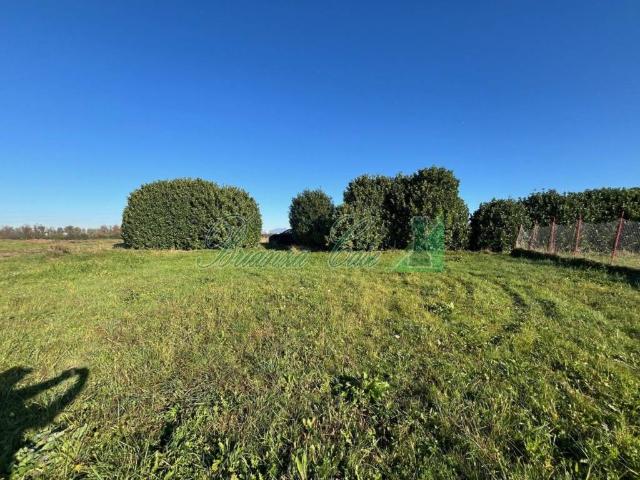 Terreno in vendita a Oreno, Vimercate